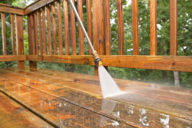 Why Choose Our Certified Pressure Washing Experts for Your Project Needs in Alma, MI?